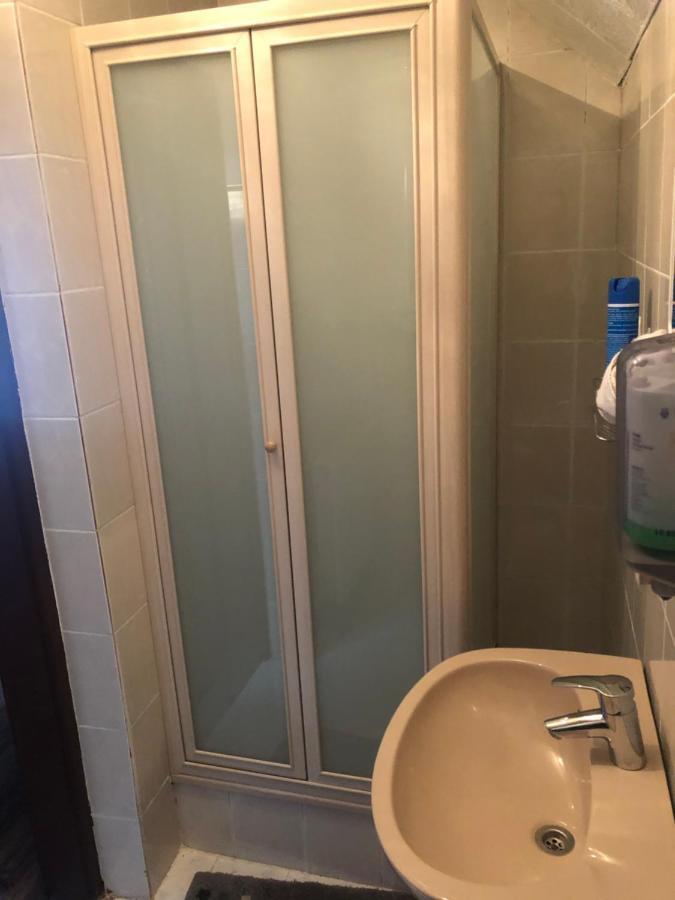 Teke Panzio Bed & Breakfast Körmend Екстериор снимка